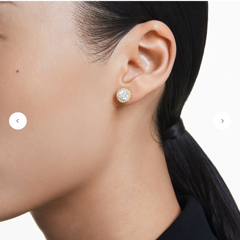 Authentic Swarovski Una Angelic Crystal Stud Earrings